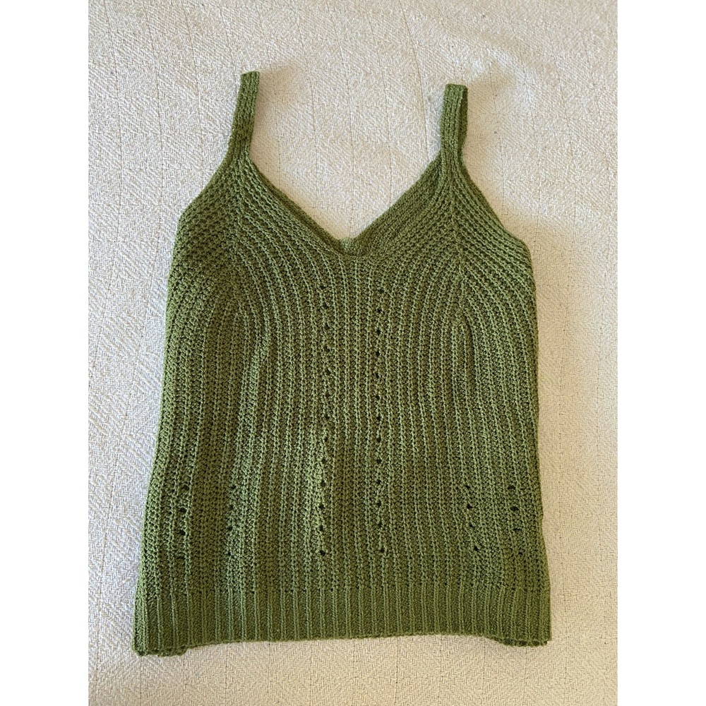 Knit loose top